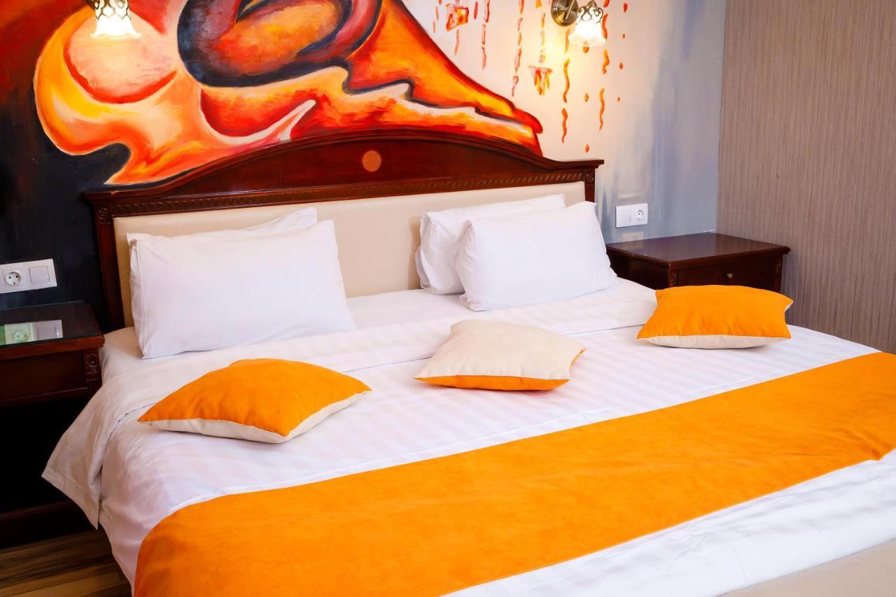 G Empire Hotel Asztana Kültér fotó
