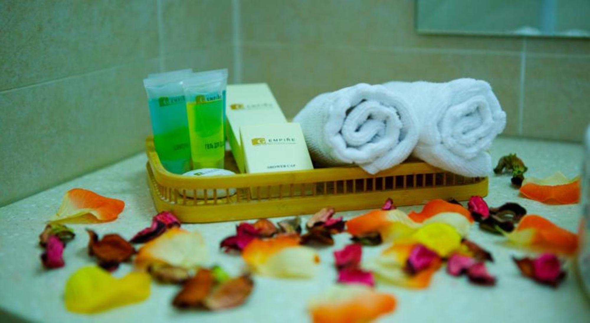 G Empire Hotel Asztana Kültér fotó