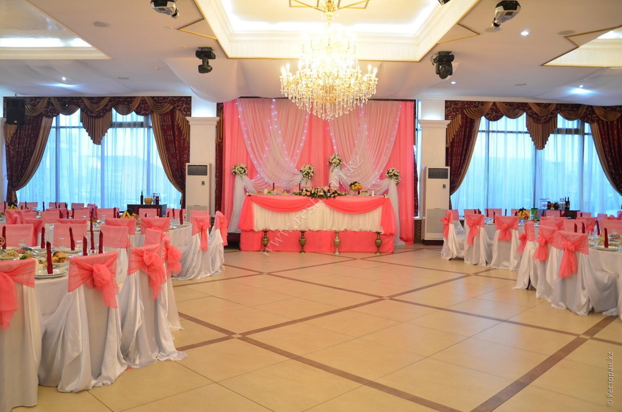 G Empire Hotel Asztana Kültér fotó