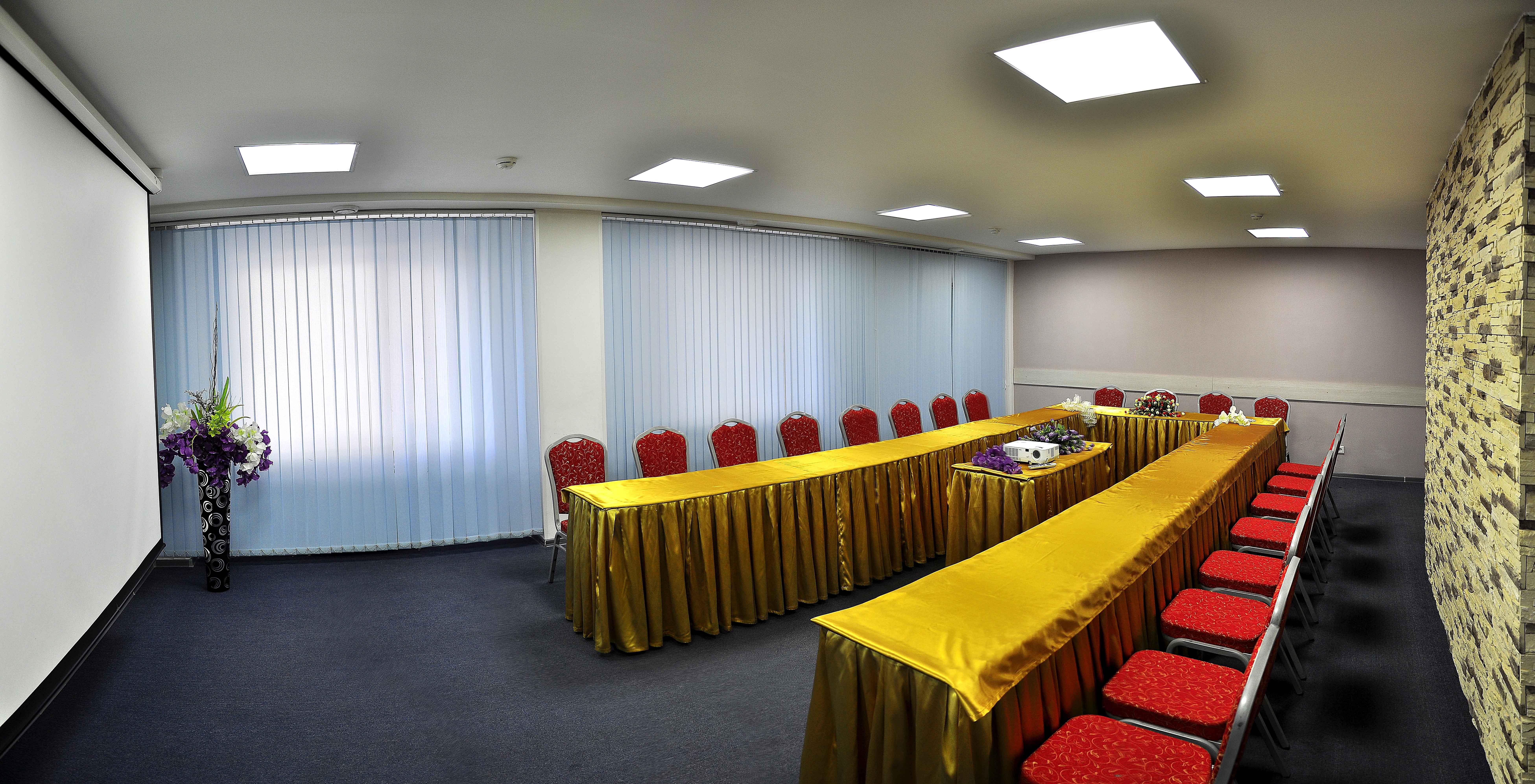 G Empire Hotel Asztana Kültér fotó