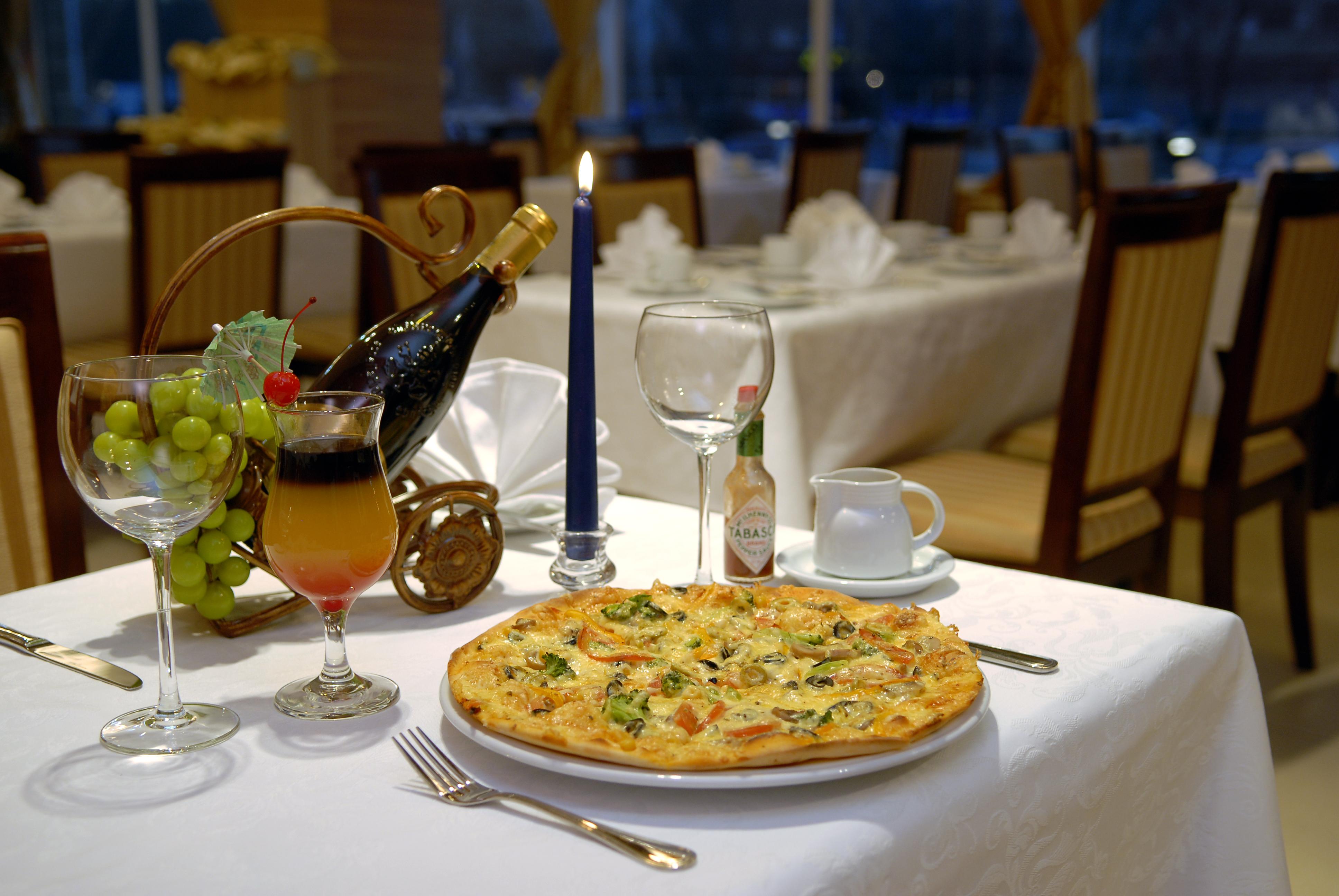 G Empire Hotel Asztana Kültér fotó