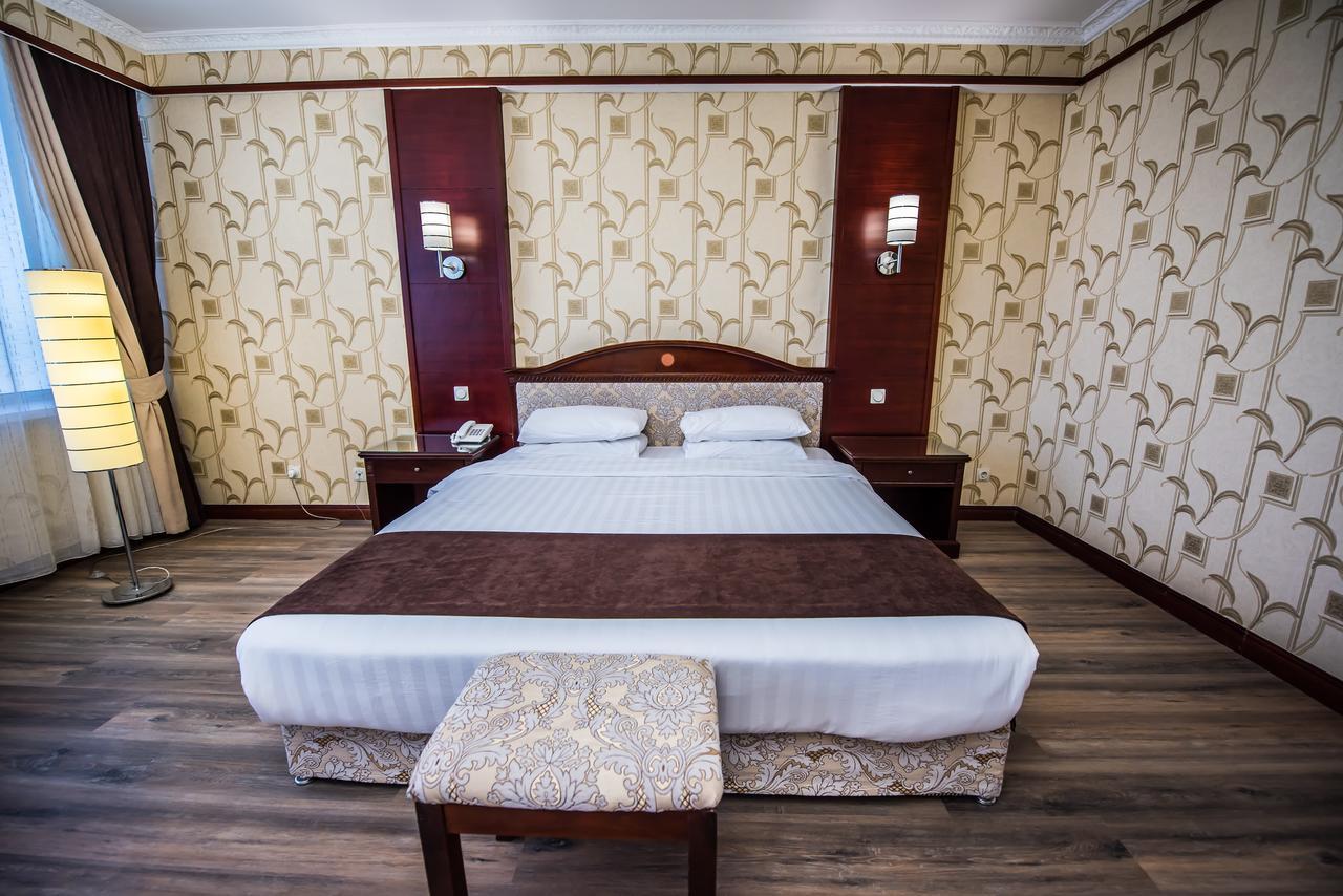 G Empire Hotel Asztana Kültér fotó