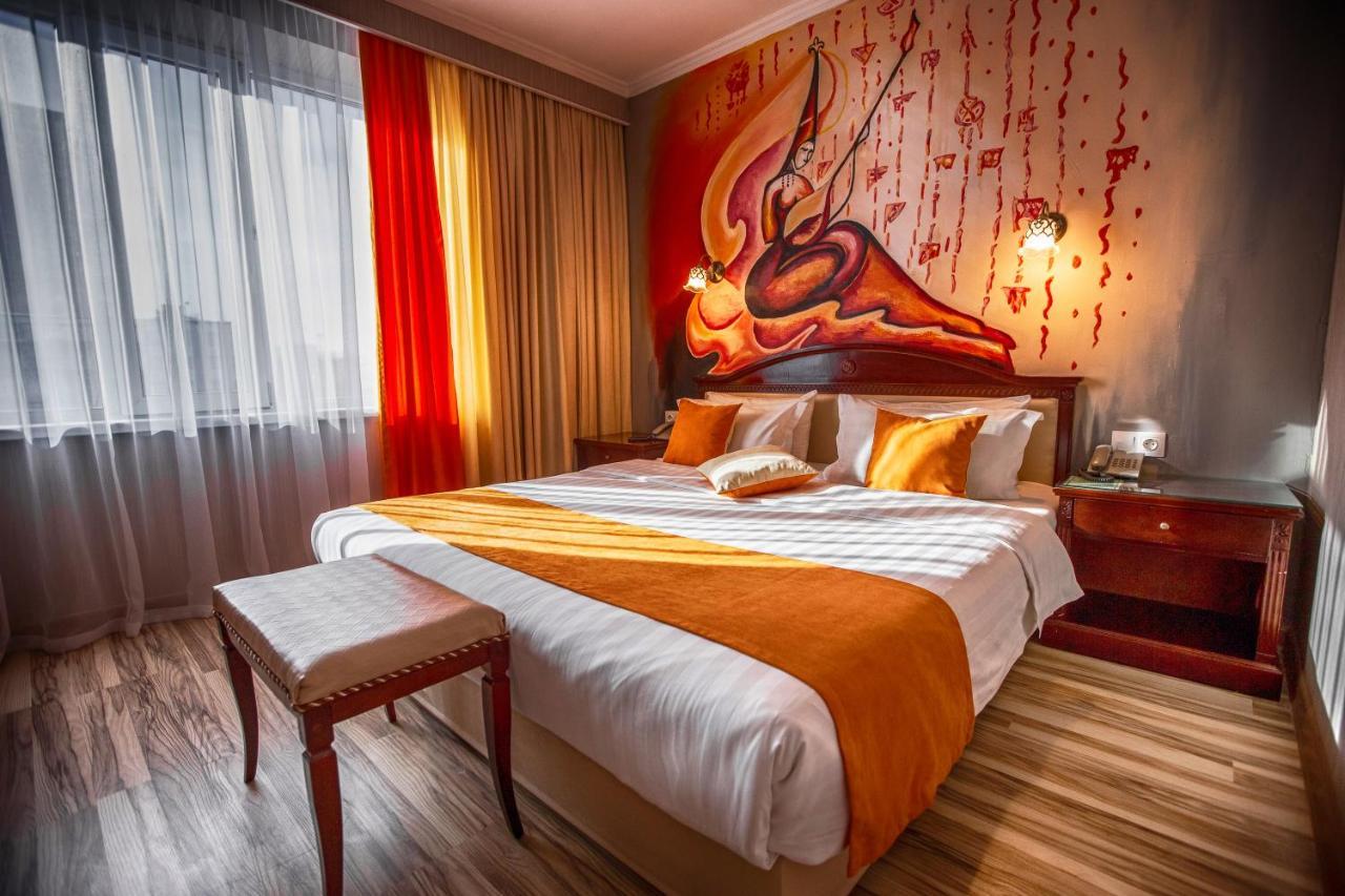 G Empire Hotel Asztana Kültér fotó